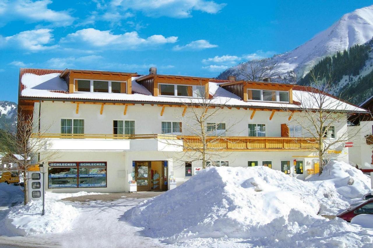 Apartment In Bichlbach At The Lake Esterno foto